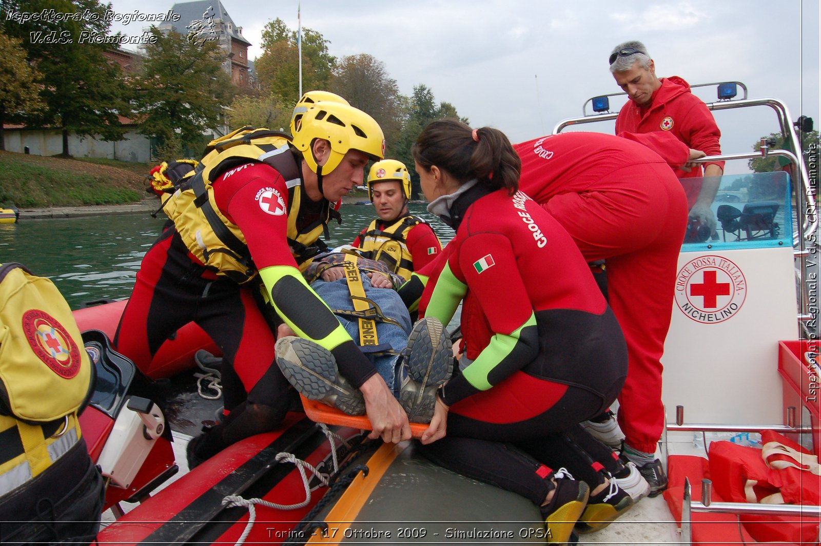 Torino - 17 Ottobre 2009 - Simulazione OPSA -  Croce Rossa Italiana - Ispettorato Regionale Volontari del Soccorso Piemonte