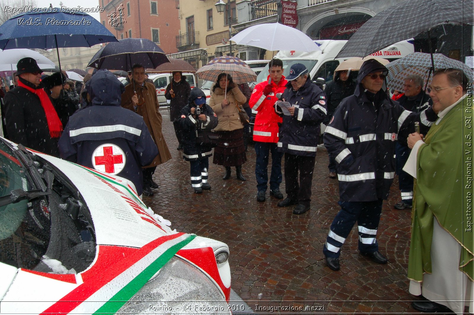 Poirino - 14 Febbraio 2010 - Inaugurazione mezzi -  Croce Rossa Italiana - Ispettorato Regionale Volontari del Soccorso Piemonte