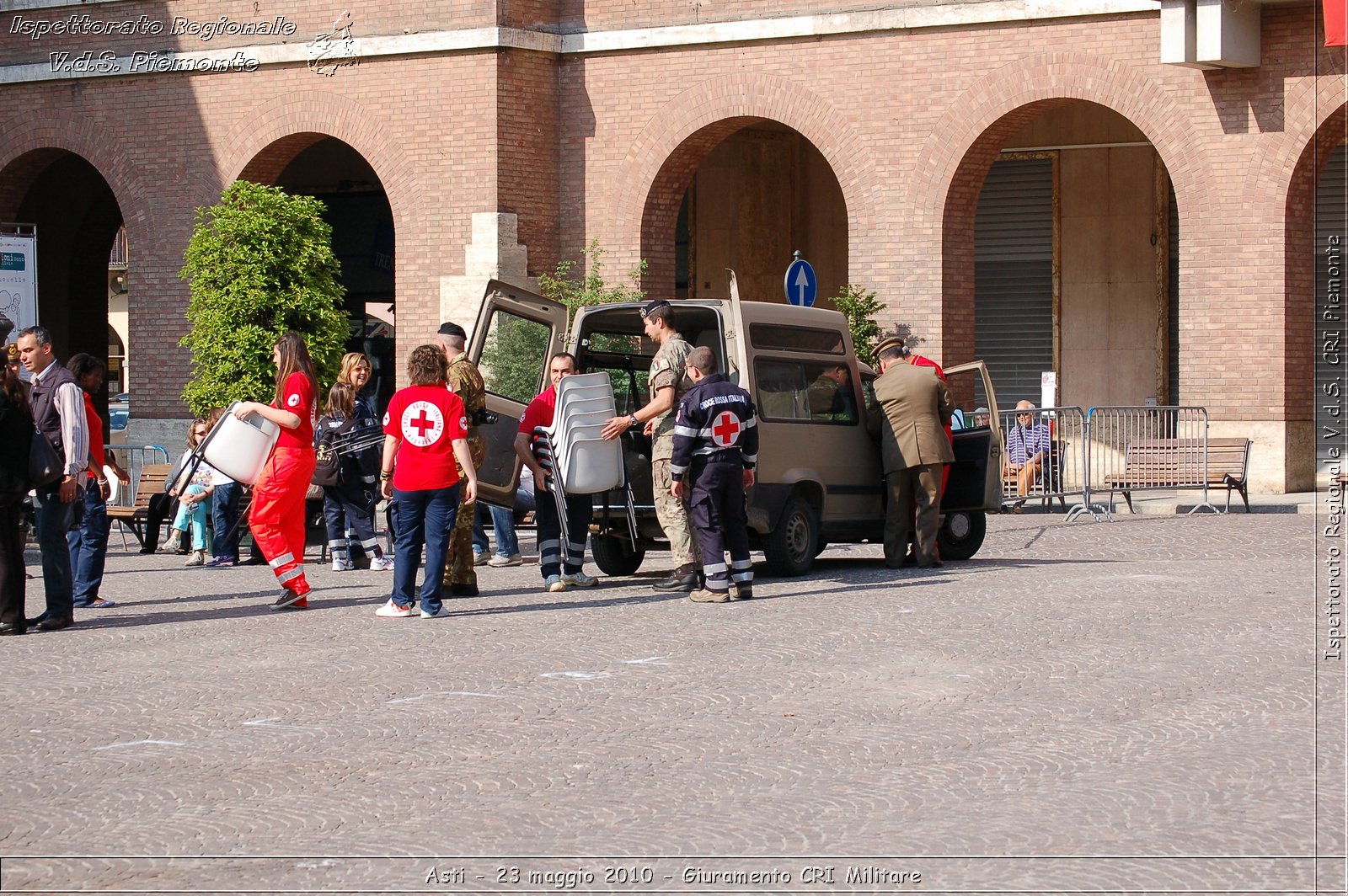 Asti - 23 maggio 2010 - Giuramento Solenne Corpo Militare della CRI  -  Croce Rossa Italiana - Ispettorato Regionale Volontari del Soccorso Piemonte