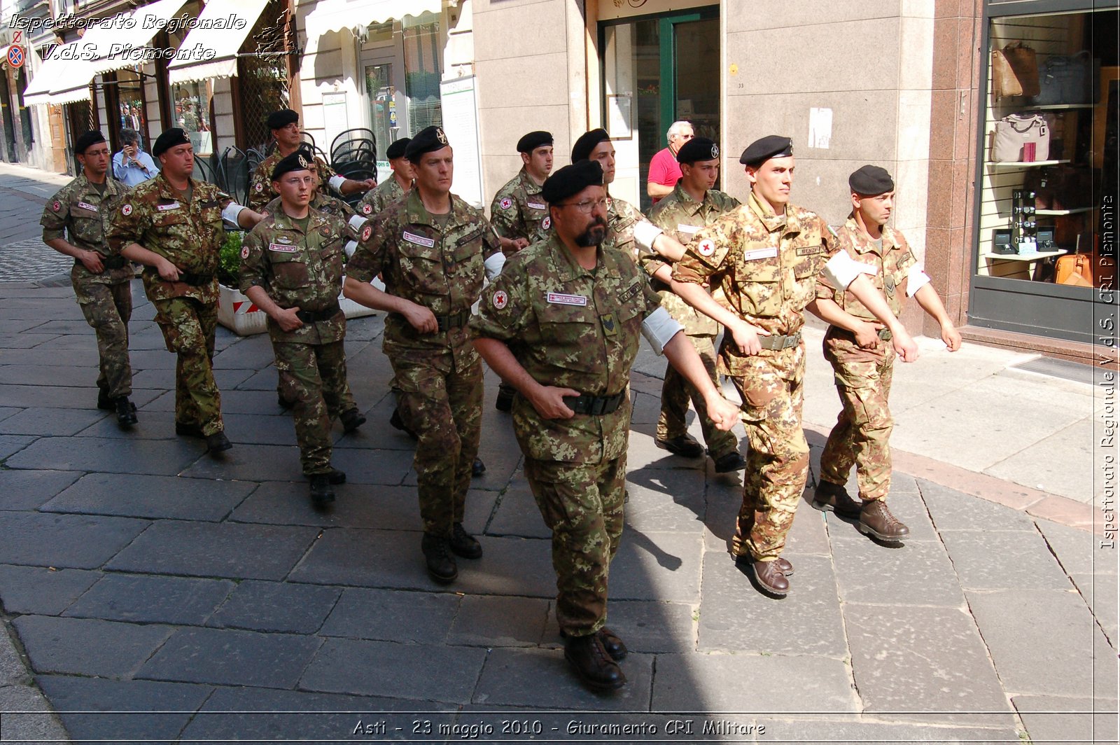 Asti - 23 maggio 2010 - Giuramento Solenne Corpo Militare della CRI  -  Croce Rossa Italiana - Ispettorato Regionale Volontari del Soccorso Piemonte