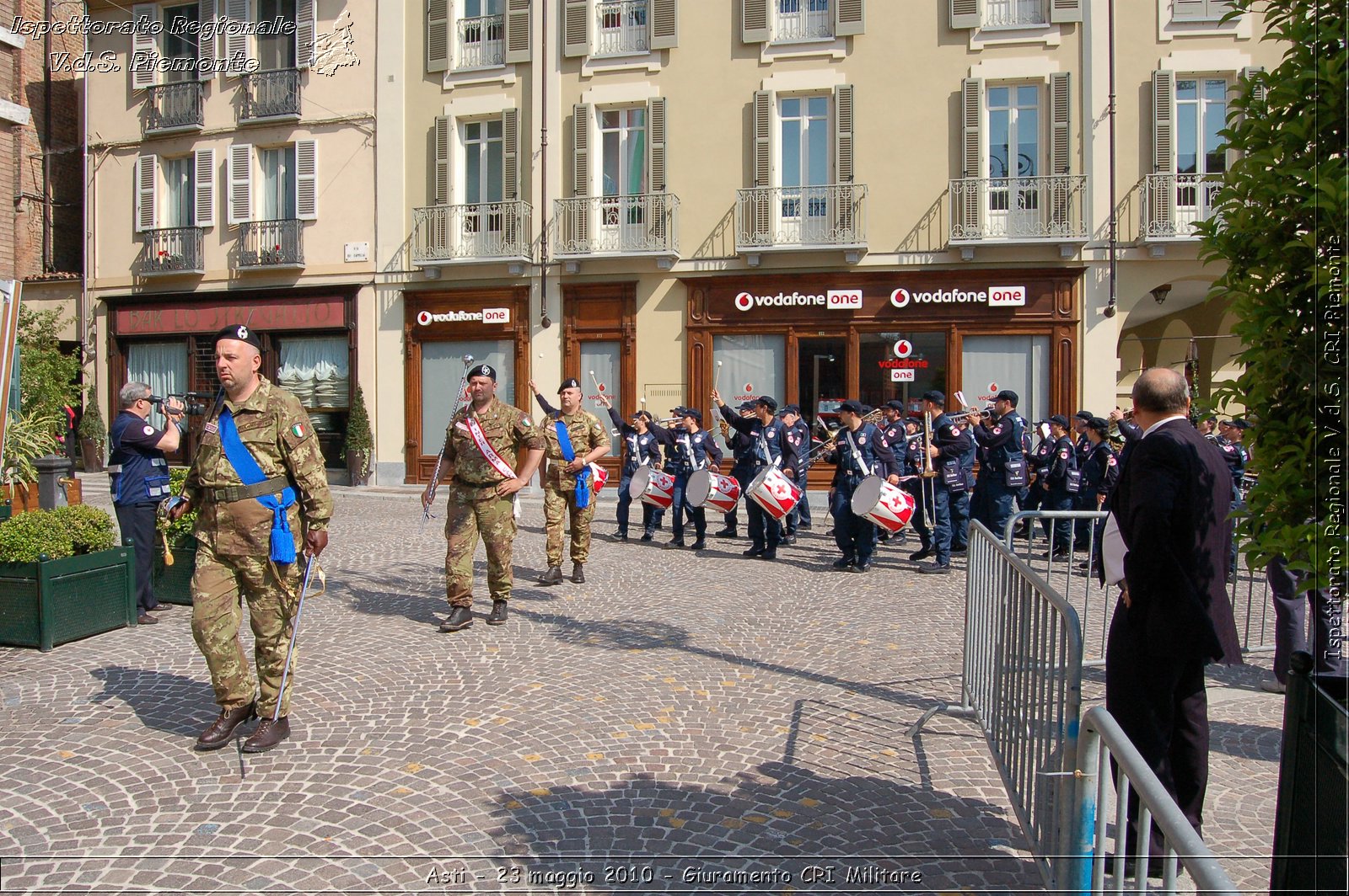 Asti - 23 maggio 2010 - Giuramento Solenne Corpo Militare della CRI  -  Croce Rossa Italiana - Ispettorato Regionale Volontari del Soccorso Piemonte