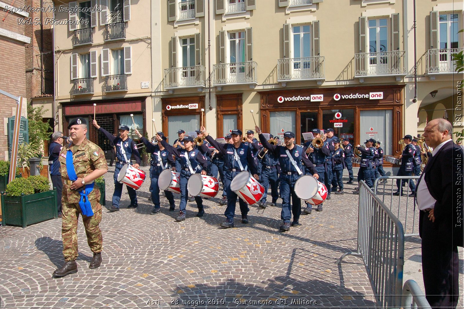 Asti - 23 maggio 2010 - Giuramento Solenne Corpo Militare della CRI  -  Croce Rossa Italiana - Ispettorato Regionale Volontari del Soccorso Piemonte