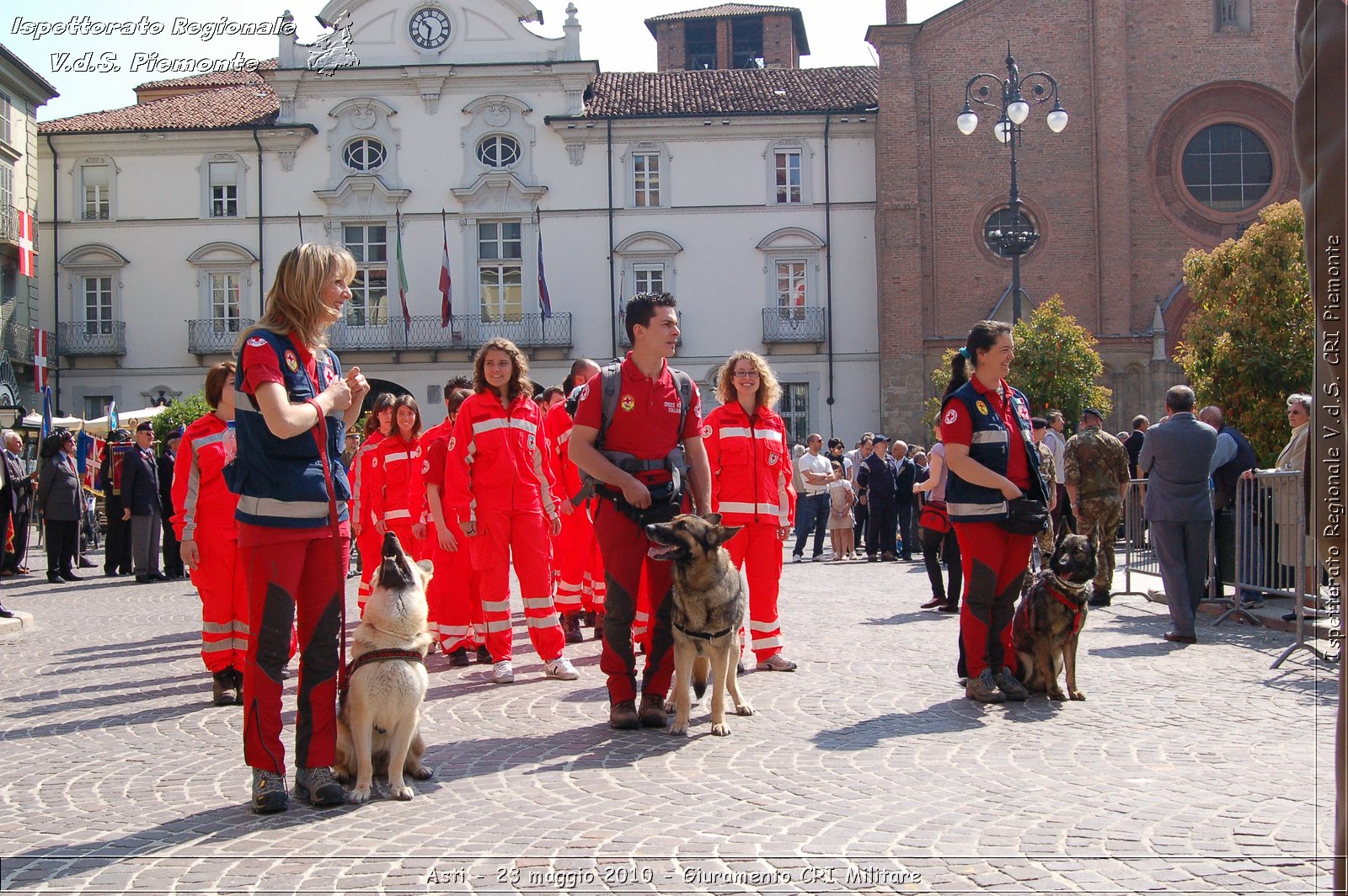 Asti - 23 maggio 2010 - Giuramento Solenne Corpo Militare della CRI  -  Croce Rossa Italiana - Ispettorato Regionale Volontari del Soccorso Piemonte