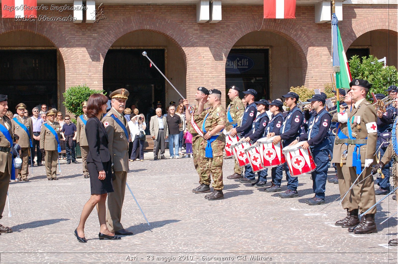 Asti - 23 maggio 2010 - Giuramento Solenne Corpo Militare della CRI  -  Croce Rossa Italiana - Ispettorato Regionale Volontari del Soccorso Piemonte