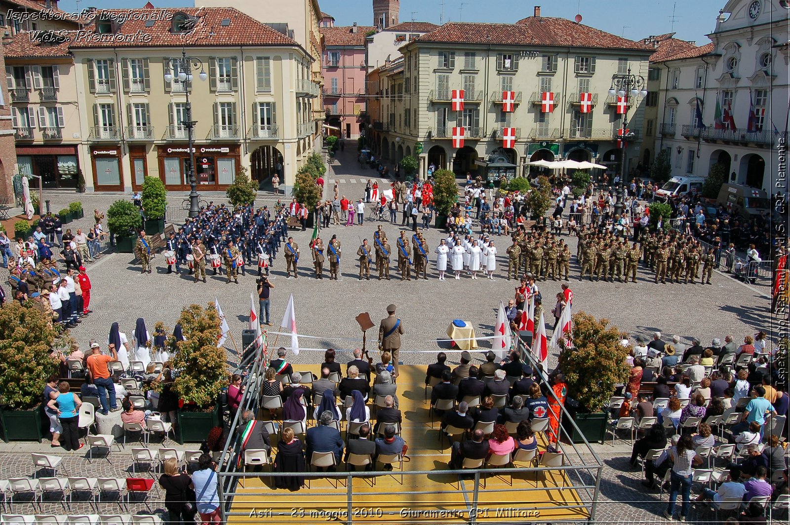 Asti - 23 maggio 2010 - Giuramento Solenne Corpo Militare della CRI  -  Croce Rossa Italiana - Ispettorato Regionale Volontari del Soccorso Piemonte