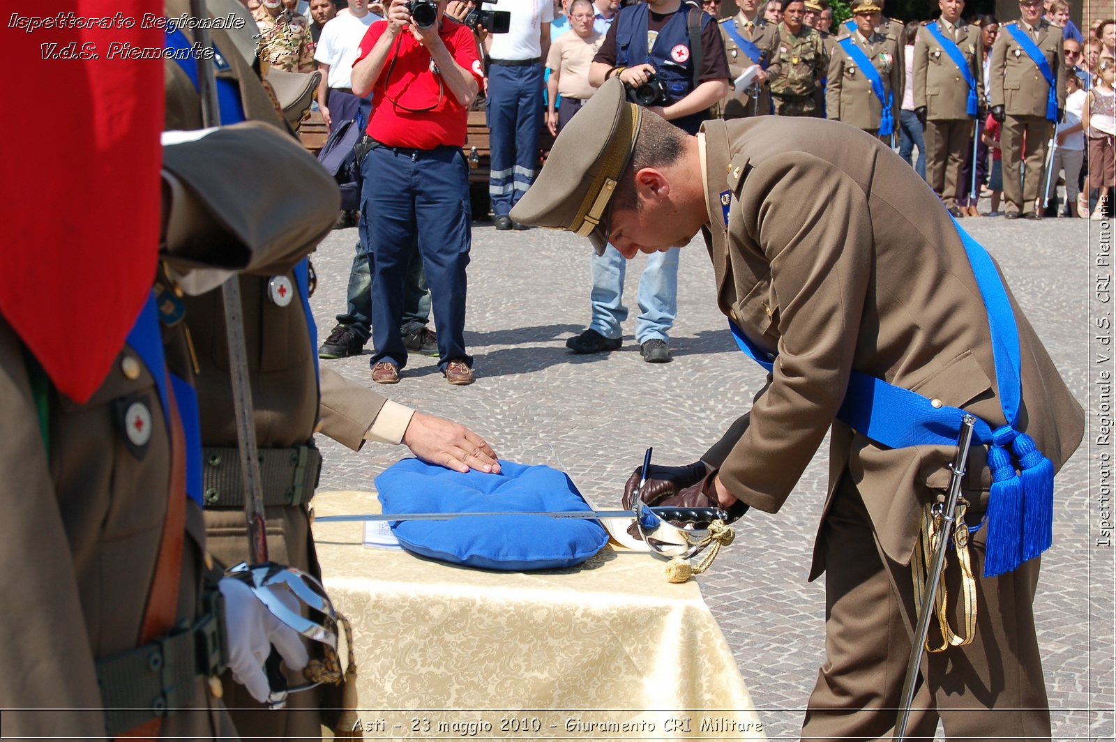 Asti - 23 maggio 2010 - Giuramento Solenne Corpo Militare della CRI  -  Croce Rossa Italiana - Ispettorato Regionale Volontari del Soccorso Piemonte