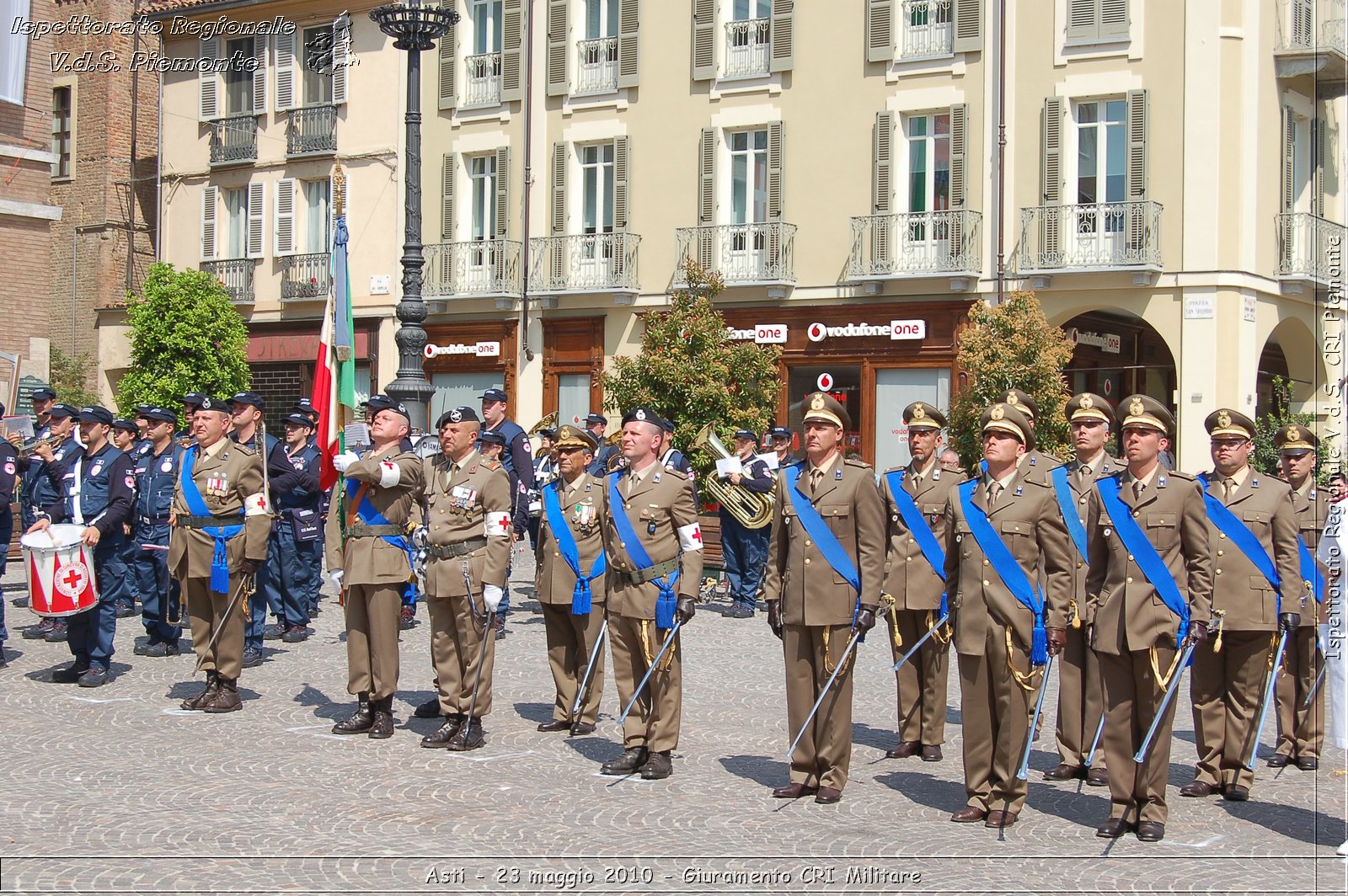 Asti - 23 maggio 2010 - Giuramento Solenne Corpo Militare della CRI  -  Croce Rossa Italiana - Ispettorato Regionale Volontari del Soccorso Piemonte