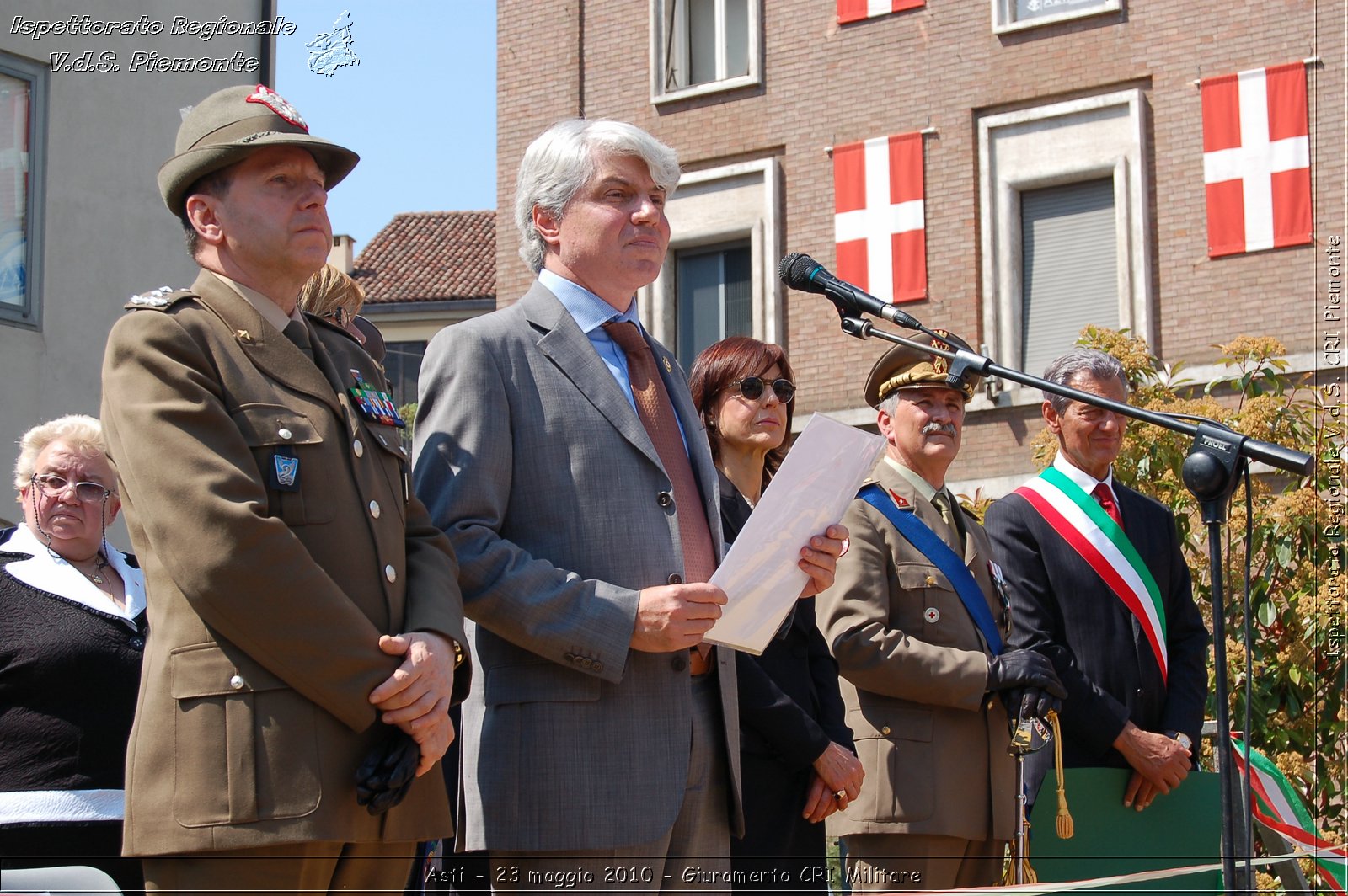 Asti - 23 maggio 2010 - Giuramento Solenne Corpo Militare della CRI  -  Croce Rossa Italiana - Ispettorato Regionale Volontari del Soccorso Piemonte