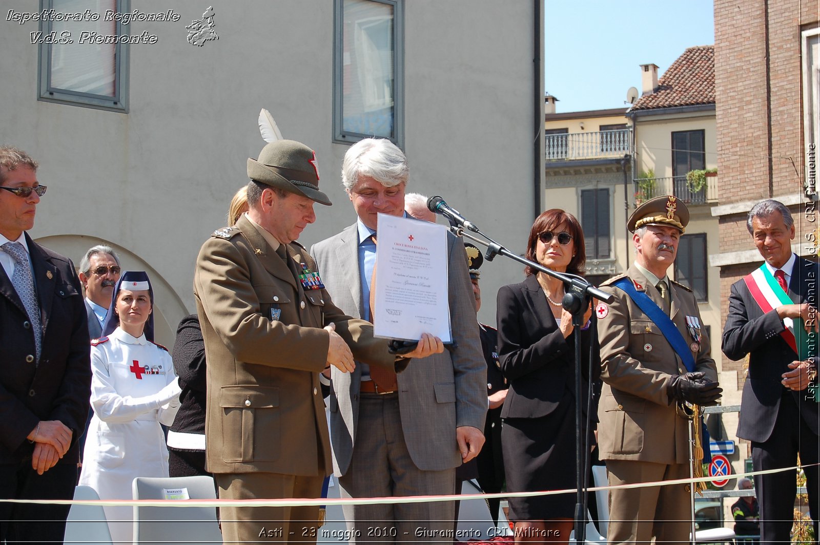 Asti - 23 maggio 2010 - Giuramento Solenne Corpo Militare della CRI  -  Croce Rossa Italiana - Ispettorato Regionale Volontari del Soccorso Piemonte