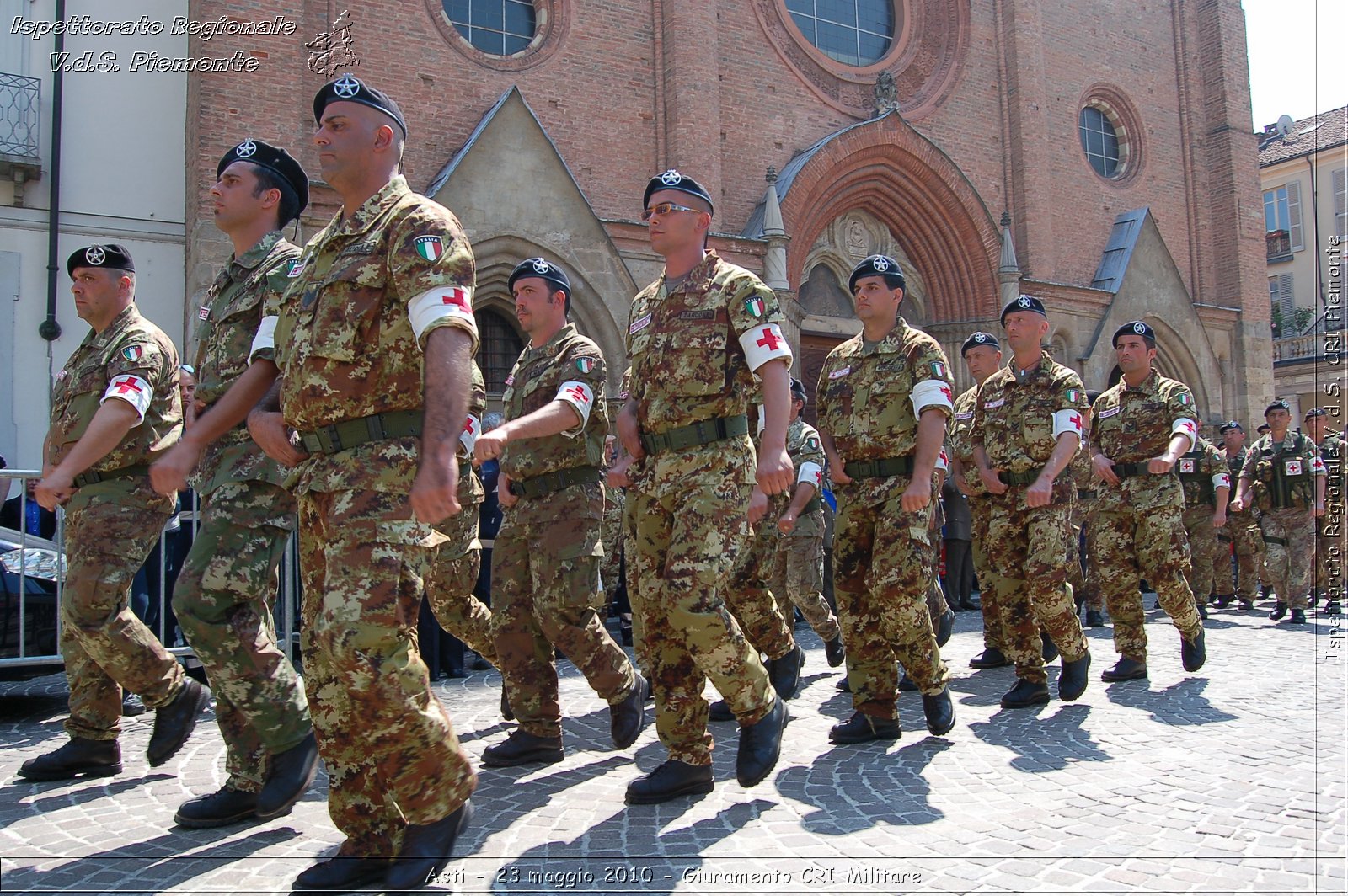 Asti - 23 maggio 2010 - Giuramento Solenne Corpo Militare della CRI  -  Croce Rossa Italiana - Ispettorato Regionale Volontari del Soccorso Piemonte