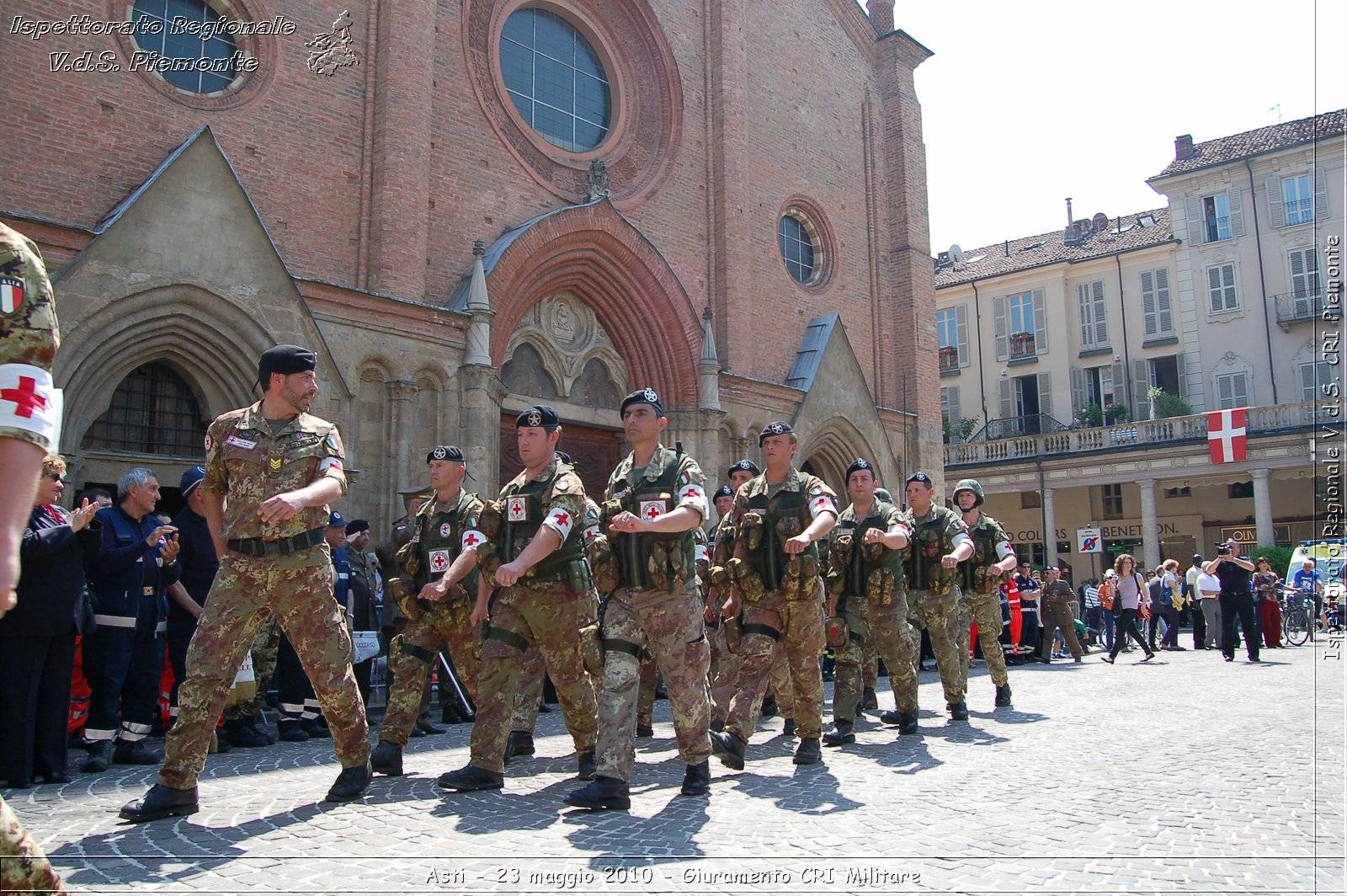 Asti - 23 maggio 2010 - Giuramento Solenne Corpo Militare della CRI  -  Croce Rossa Italiana - Ispettorato Regionale Volontari del Soccorso Piemonte