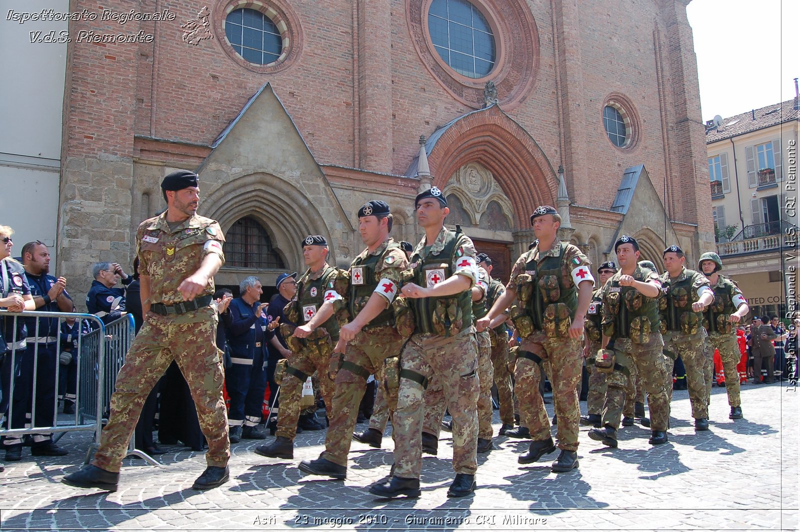 Asti - 23 maggio 2010 - Giuramento Solenne Corpo Militare della CRI  -  Croce Rossa Italiana - Ispettorato Regionale Volontari del Soccorso Piemonte