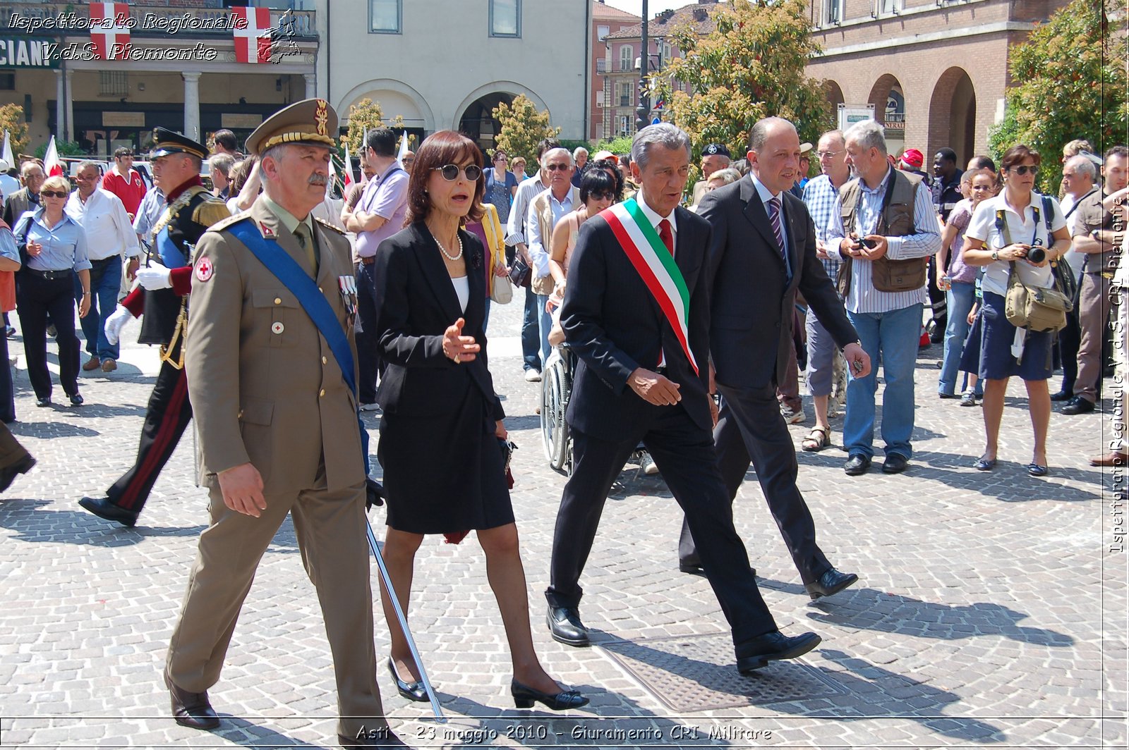 Asti - 23 maggio 2010 - Giuramento Solenne Corpo Militare della CRI  -  Croce Rossa Italiana - Ispettorato Regionale Volontari del Soccorso Piemonte