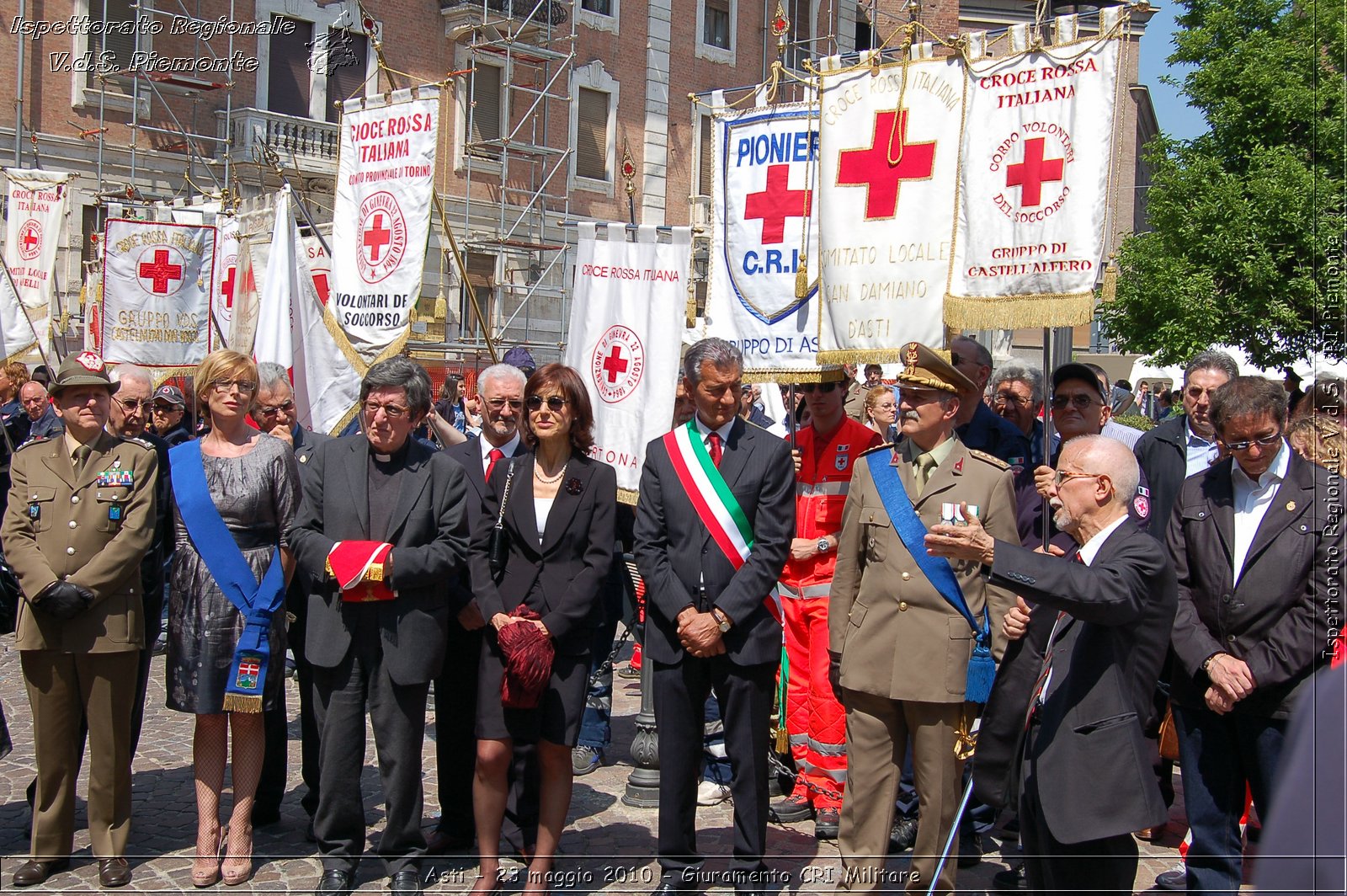 Asti - 23 maggio 2010 - Giuramento Solenne Corpo Militare della CRI  -  Croce Rossa Italiana - Ispettorato Regionale Volontari del Soccorso Piemonte