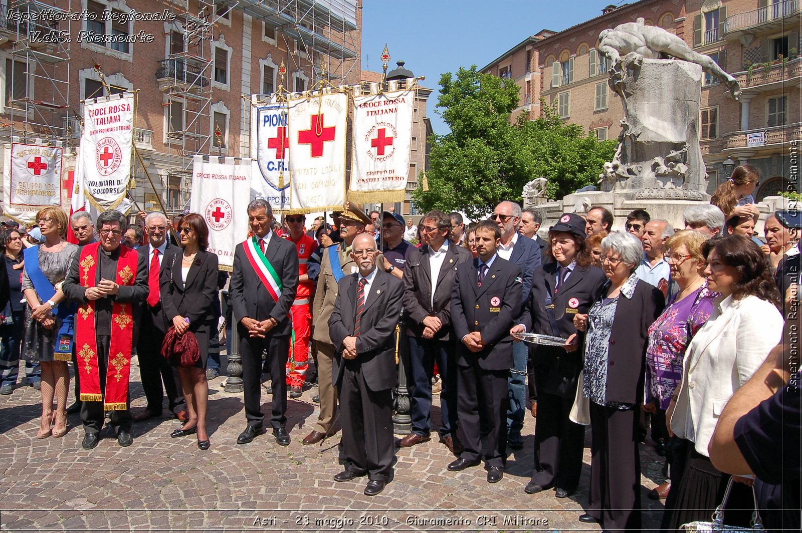 Asti - 23 maggio 2010 - Giuramento Solenne Corpo Militare della CRI  -  Croce Rossa Italiana - Ispettorato Regionale Volontari del Soccorso Piemonte