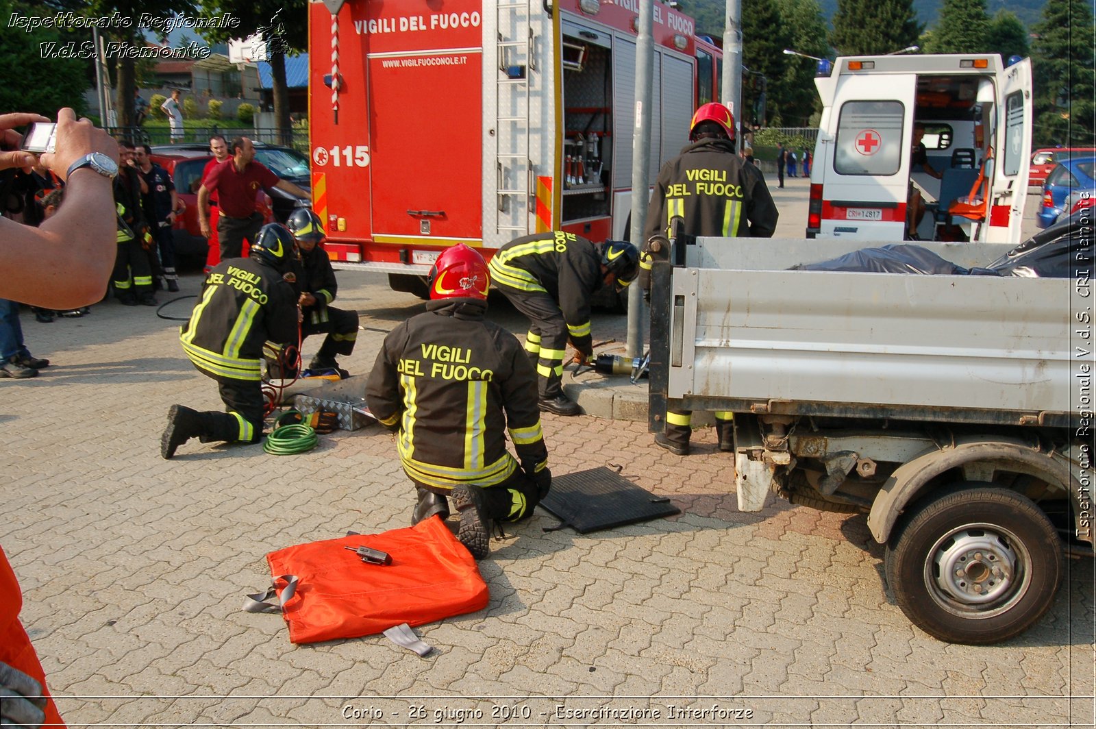 Corio - 26 giugno 2010 - Esercitazione Interforze -  Croce Rossa Italiana - Ispettorato Regionale Volontari del Soccorso Piemonte