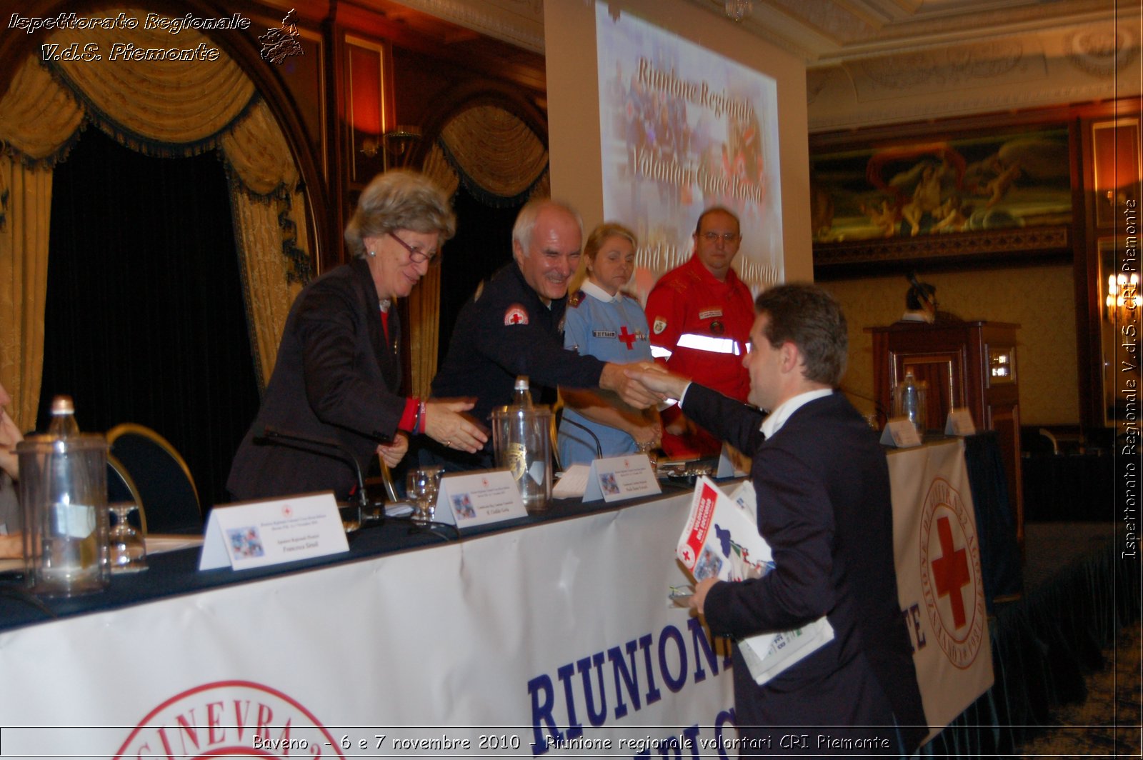 Baveno  - 6 e 7 novembre 2010 - Riunione regionale volontari CRI Piemonte -  Croce Rossa Italiana - Ispettorato Regionale Volontari del Soccorso Piemonte