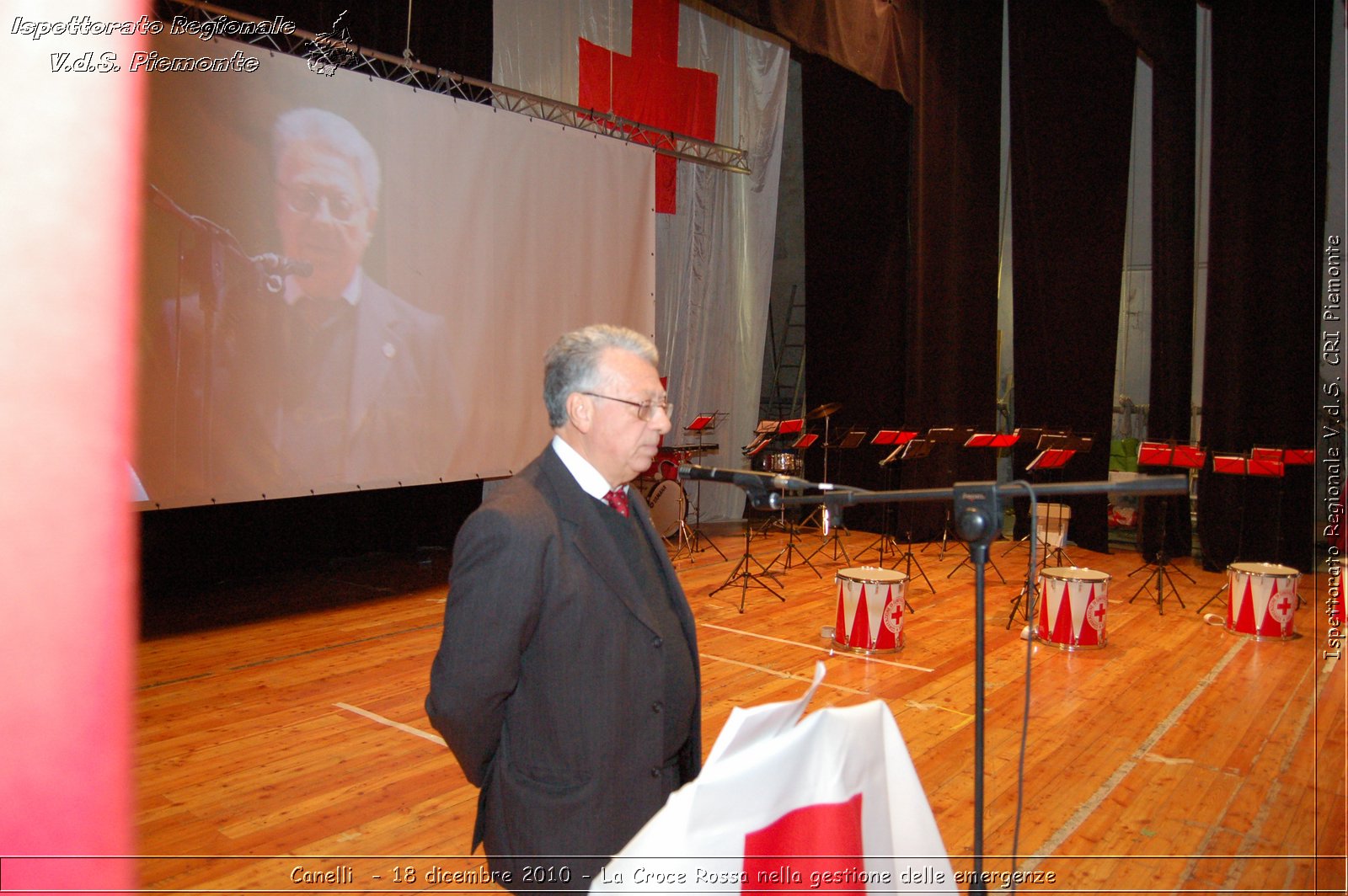 Canelli  - 18 dicembre 2010 - La Croce Rossa nella gestione delle emergenze -  Croce Rossa Italiana - Ispettorato Regionale Volontari del Soccorso Piemonte