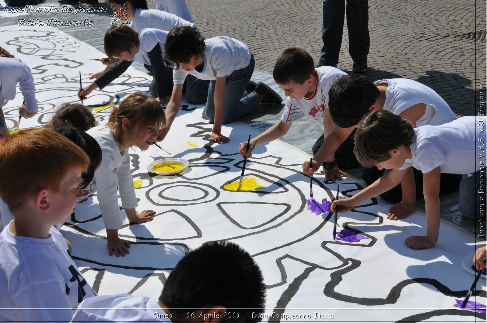 Cuneo - 16 Aprile 2011 - Buon Compleanno Italia  -  Croce Rossa Italiana - Ispettorato Regionale Volontari del Soccorso Piemonte