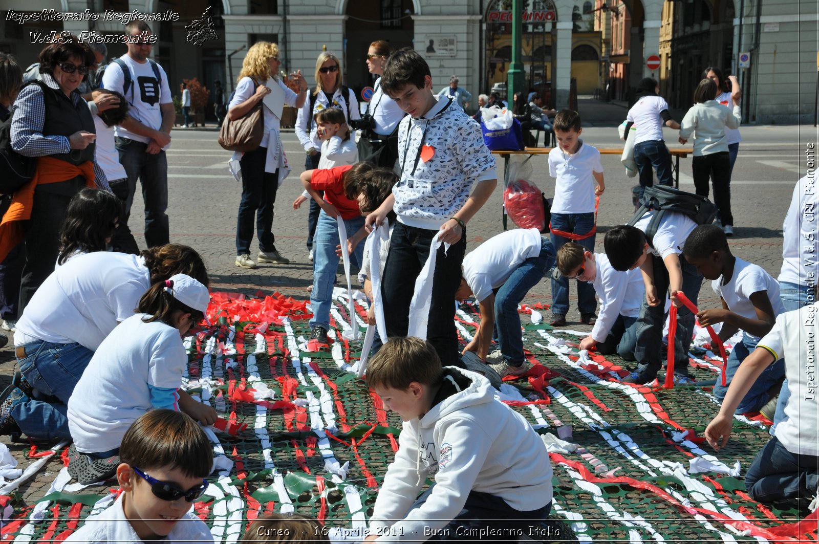 Cuneo - 16 Aprile 2011 - Buon Compleanno Italia  -  Croce Rossa Italiana - Ispettorato Regionale Volontari del Soccorso Piemonte