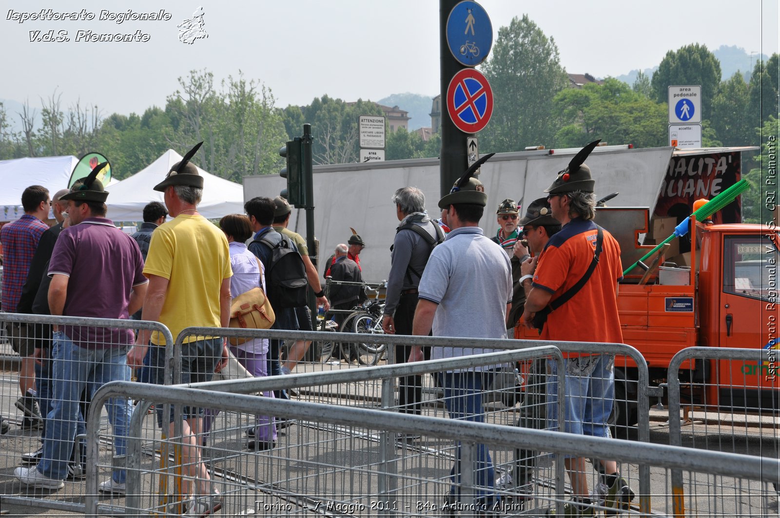 Torino  - 7 Maggio 2011 - 84a Adunata Nazionale Alpini -  Croce Rossa Italiana - Ispettorato Regionale Volontari del Soccorso Piemonte