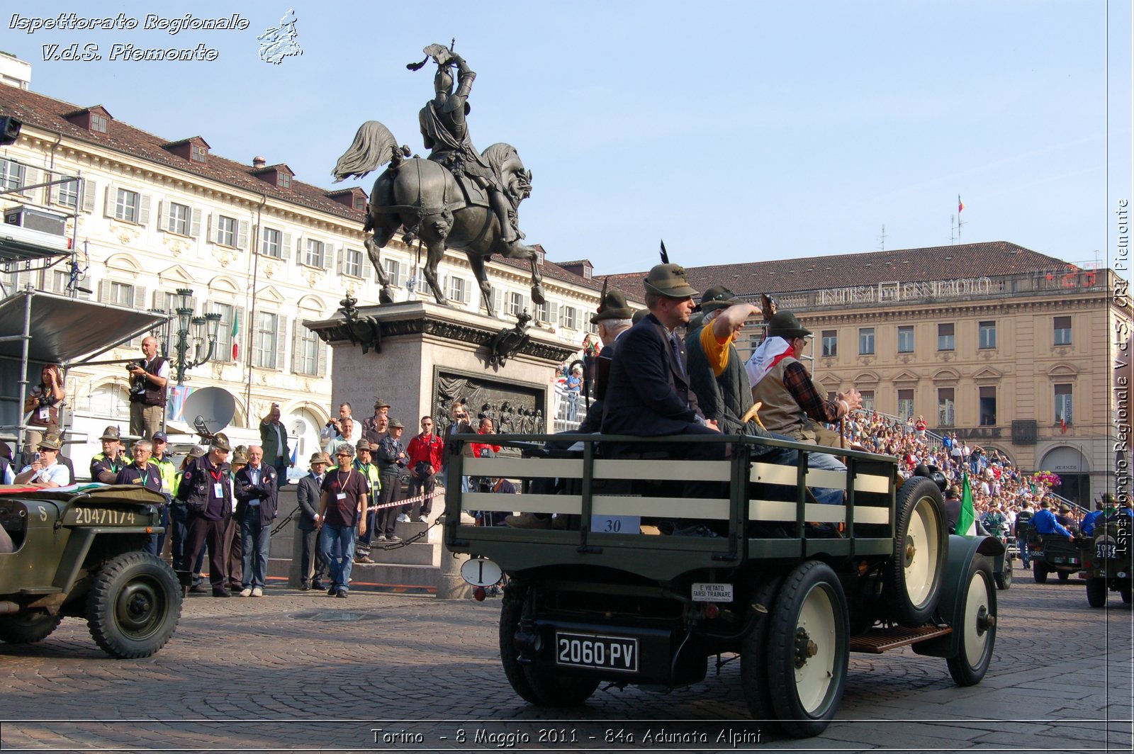 Torino  - 8 Maggio 2011 - 84a Adunata Nazionale Alpini -  Croce Rossa Italiana - Ispettorato Regionale Volontari del Soccorso Piemonte