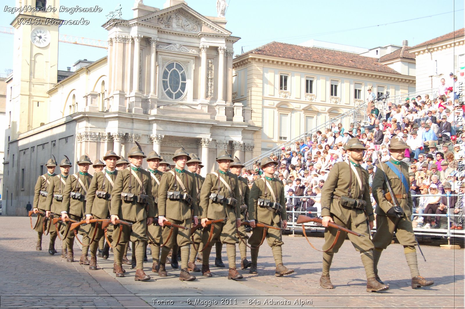 Torino  - 8 Maggio 2011 - 84a Adunata Nazionale Alpini -  Croce Rossa Italiana - Ispettorato Regionale Volontari del Soccorso Piemonte