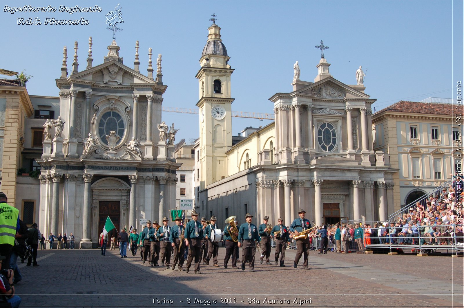 Torino  - 8 Maggio 2011 - 84a Adunata Nazionale Alpini -  Croce Rossa Italiana - Ispettorato Regionale Volontari del Soccorso Piemonte