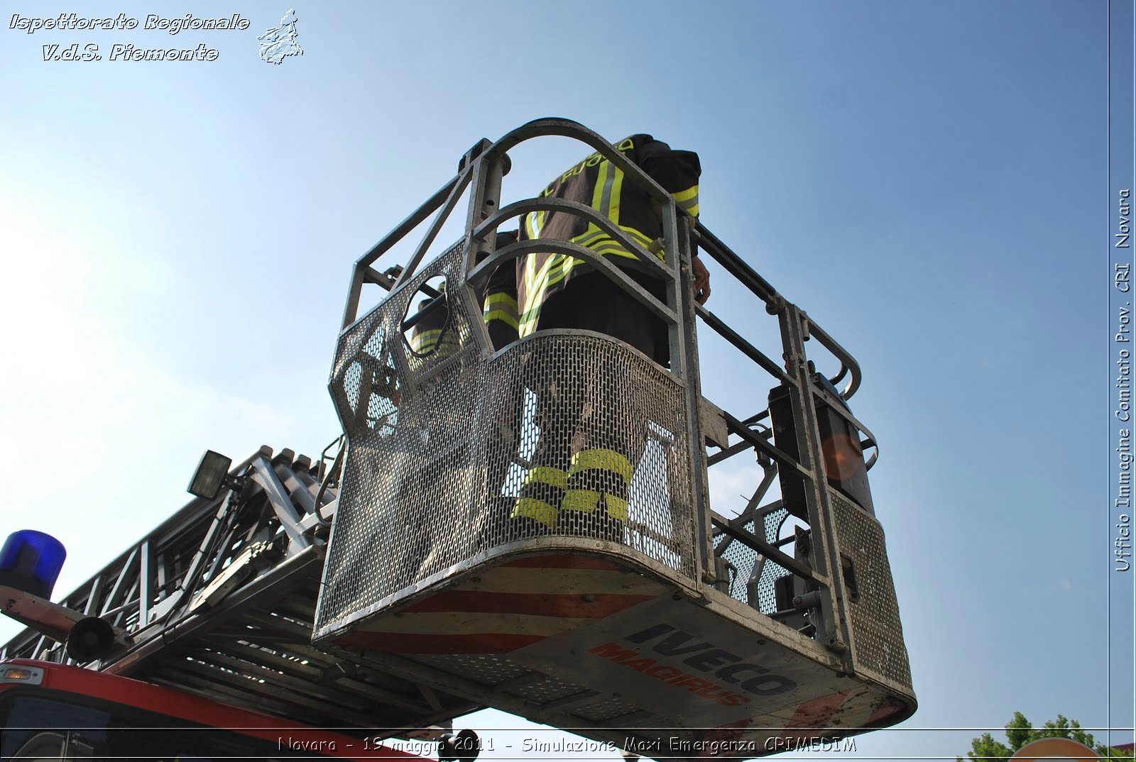 Novara - 19 maggio 2011 - Simulazione Maxi Emergenza CRIMEDIM  - Croce Rossa Italiana - Ufficio Immagine Comitato Provinciale CRI Novara