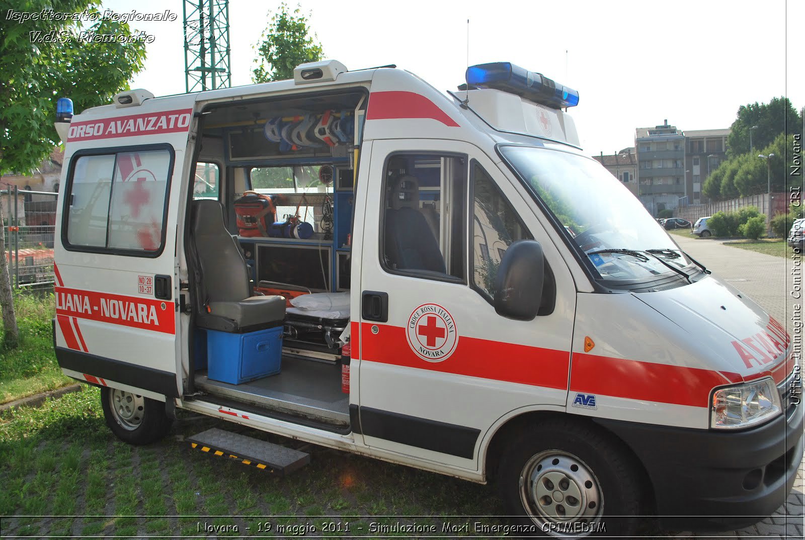 Novara - 19 maggio 2011 - Simulazione Maxi Emergenza CRIMEDIM  - Croce Rossa Italiana - Ufficio Immagine Comitato Provinciale CRI Novara