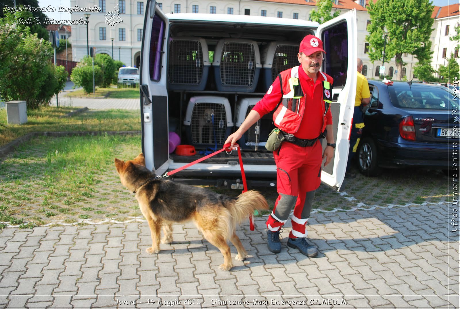 Novara - 19 maggio 2011 - Simulazione Maxi Emergenza CRIMEDIM  - Croce Rossa Italiana - Ufficio Immagine Comitato Provinciale CRI Novara