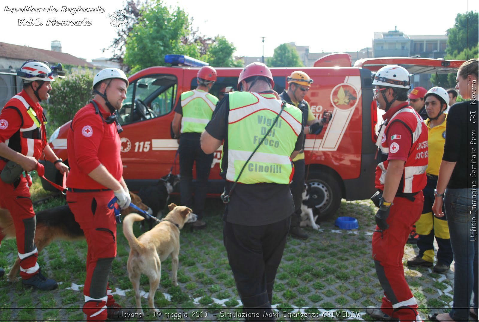 Novara - 19 maggio 2011 - Simulazione Maxi Emergenza CRIMEDIM  - Croce Rossa Italiana - Ufficio Immagine Comitato Provinciale CRI Novara