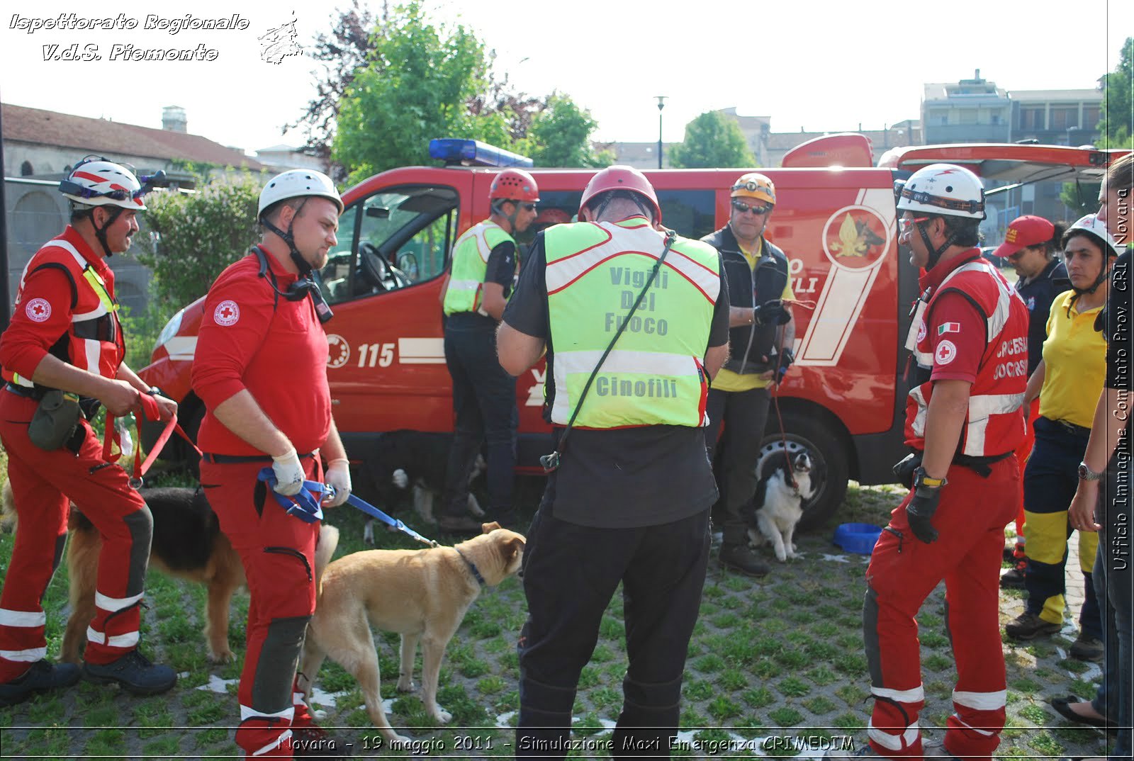 Novara - 19 maggio 2011 - Simulazione Maxi Emergenza CRIMEDIM  - Croce Rossa Italiana - Ufficio Immagine Comitato Provinciale CRI Novara