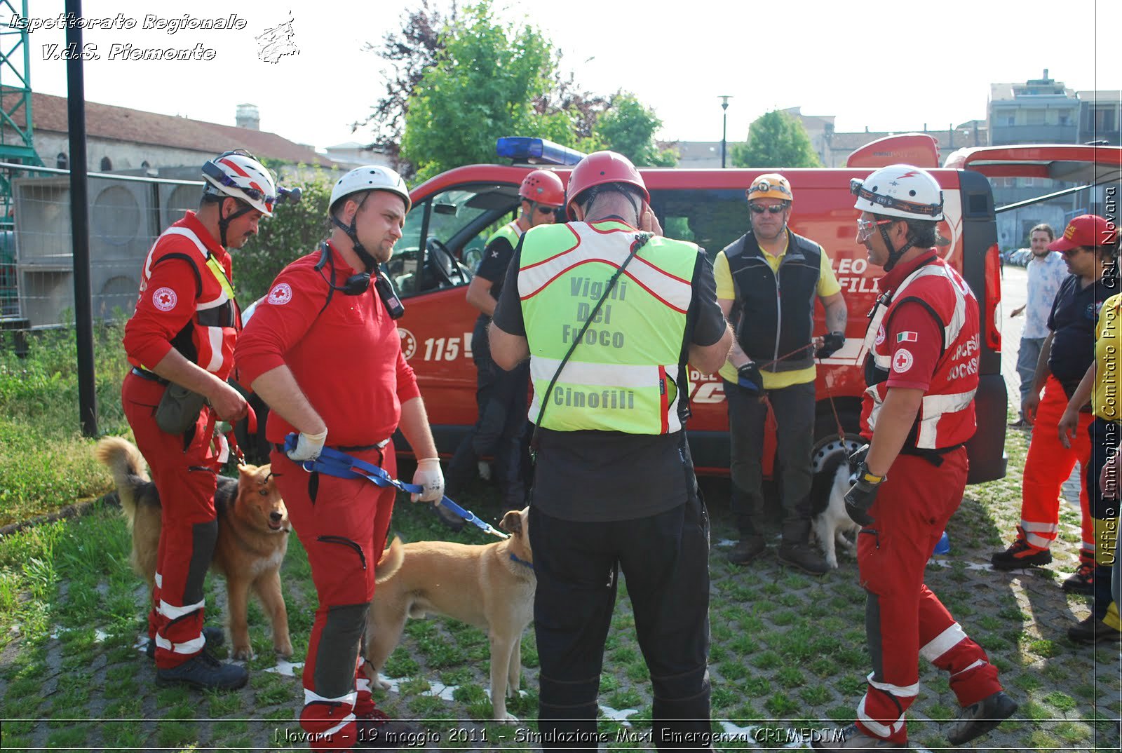 Novara - 19 maggio 2011 - Simulazione Maxi Emergenza CRIMEDIM  - Croce Rossa Italiana - Ufficio Immagine Comitato Provinciale CRI Novara