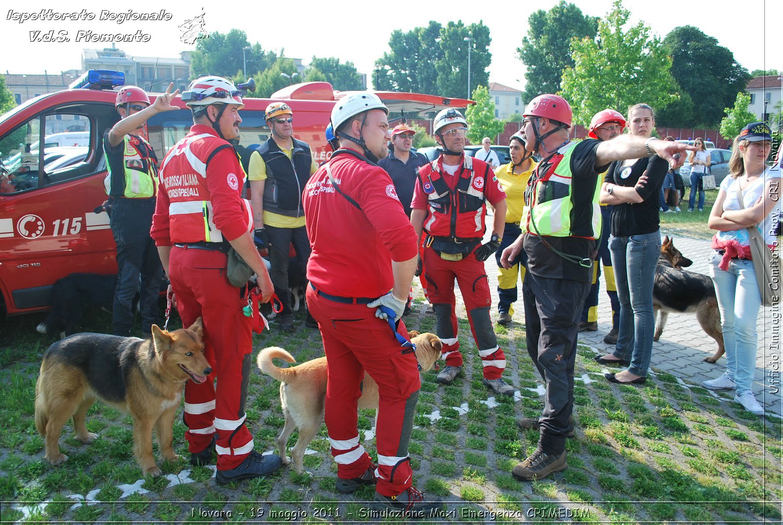 Novara - 19 maggio 2011 - Simulazione Maxi Emergenza CRIMEDIM  - Croce Rossa Italiana - Ufficio Immagine Comitato Provinciale CRI Novara