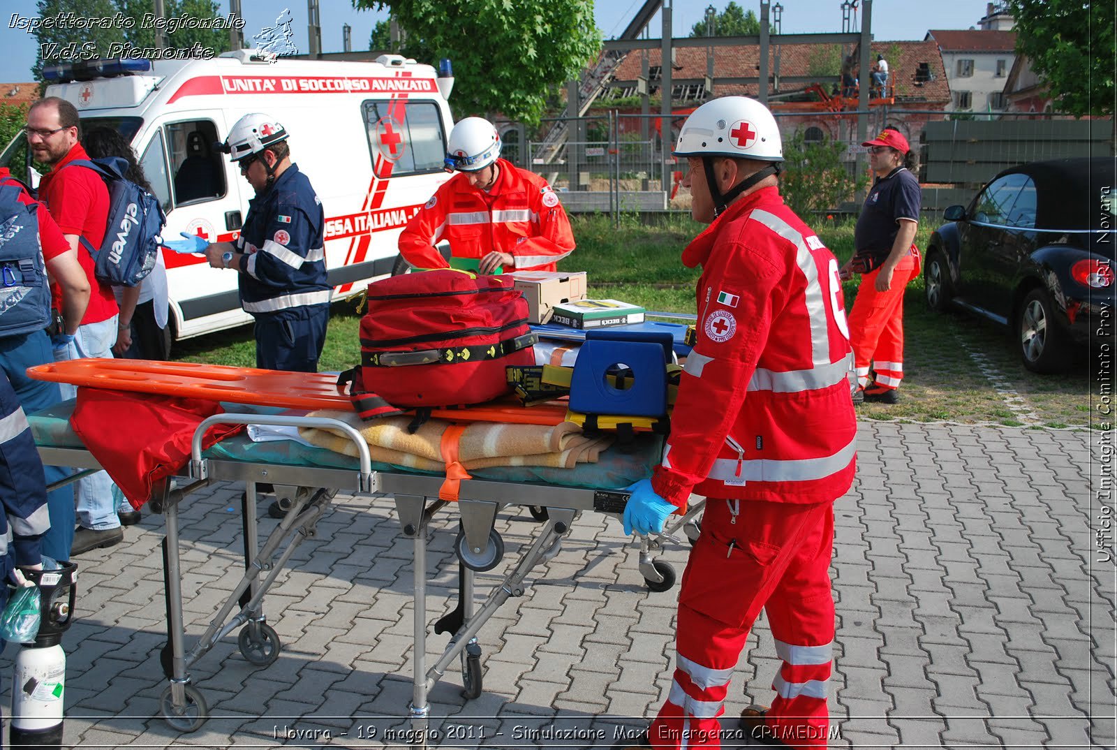 Novara - 19 maggio 2011 - Simulazione Maxi Emergenza CRIMEDIM  - Croce Rossa Italiana - Ufficio Immagine Comitato Provinciale CRI Novara