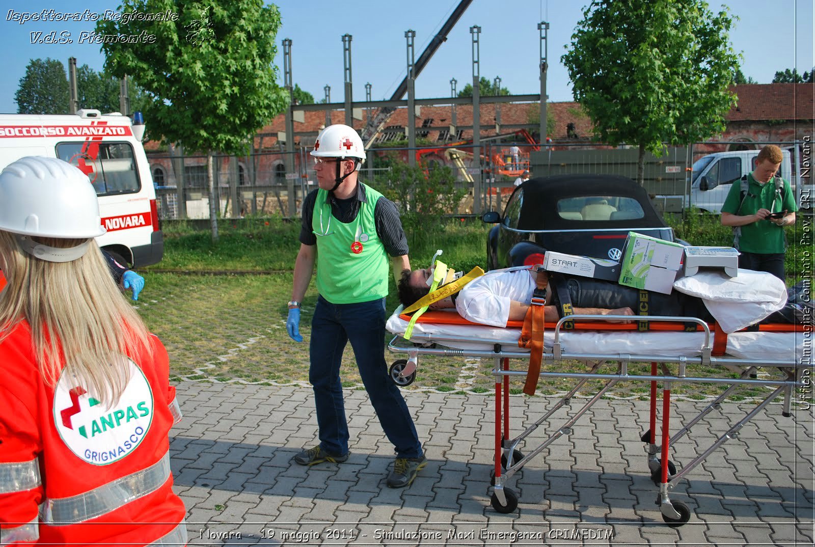 Novara - 19 maggio 2011 - Simulazione Maxi Emergenza CRIMEDIM  - Croce Rossa Italiana - Ufficio Immagine Comitato Provinciale CRI Novara