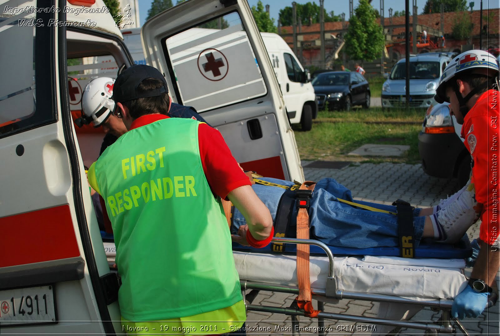 Novara - 19 maggio 2011 - Simulazione Maxi Emergenza CRIMEDIM  - Croce Rossa Italiana - Ufficio Immagine Comitato Provinciale CRI Novara