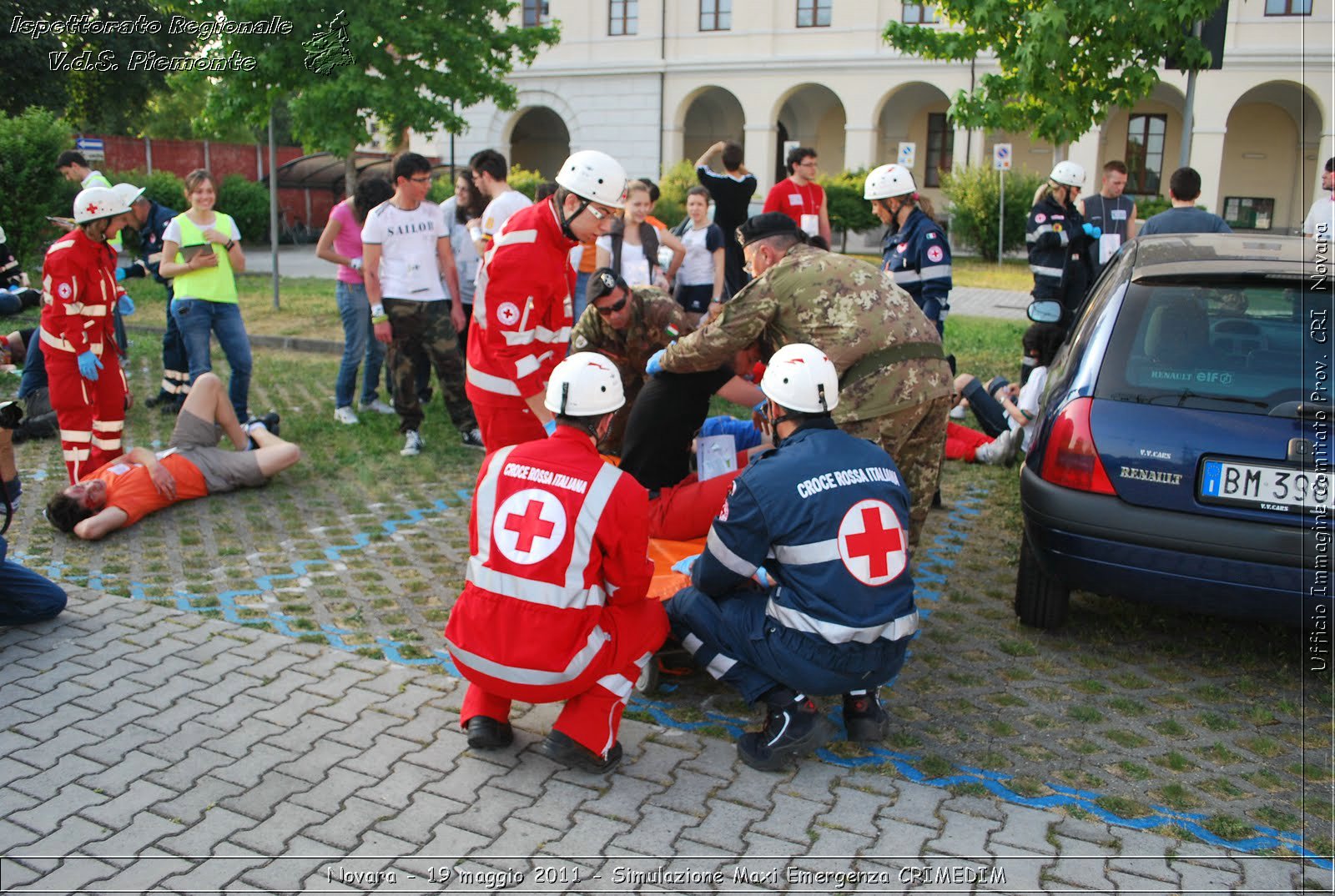 Novara - 19 maggio 2011 - Simulazione Maxi Emergenza CRIMEDIM  - Croce Rossa Italiana - Ufficio Immagine Comitato Provinciale CRI Novara