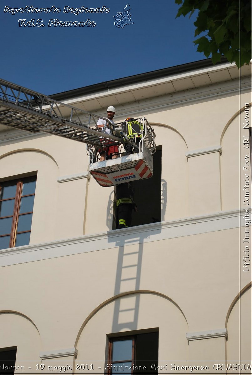 Novara - 19 maggio 2011 - Simulazione Maxi Emergenza CRIMEDIM  - Croce Rossa Italiana - Ufficio Immagine Comitato Provinciale CRI Novara