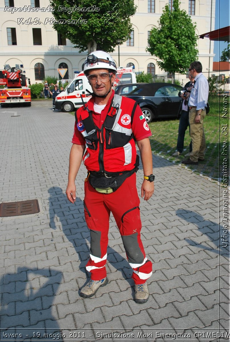 Novara - 19 maggio 2011 - Simulazione Maxi Emergenza CRIMEDIM  - Croce Rossa Italiana - Ufficio Immagine Comitato Provinciale CRI Novara