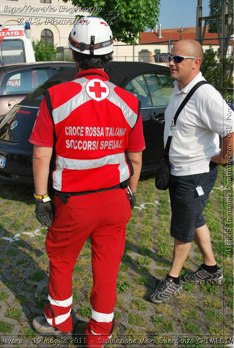 Novara - 19 maggio 2011 - Simulazione Maxi Emergenza CRIMEDIM  - Croce Rossa Italiana - Ufficio Immagine Comitato Provinciale CRI Novara