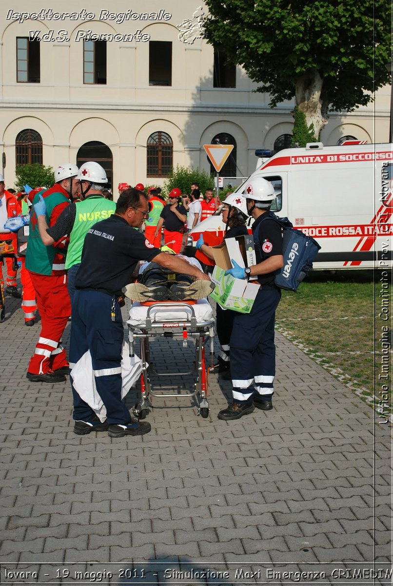 Novara - 19 maggio 2011 - Simulazione Maxi Emergenza CRIMEDIM  - Croce Rossa Italiana - Ufficio Immagine Comitato Provinciale CRI Novara