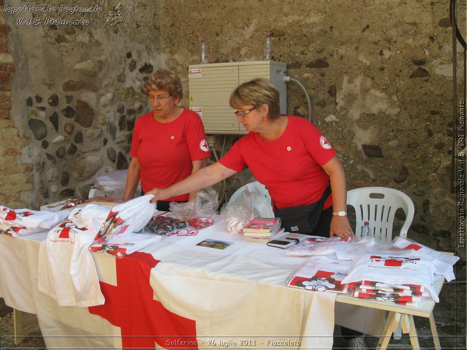 Solferino - 26 luglio 2011 - Fiaccolata -  Croce Rossa Italiana - Ispettorato Regionale Volontari del Soccorso Piemonte