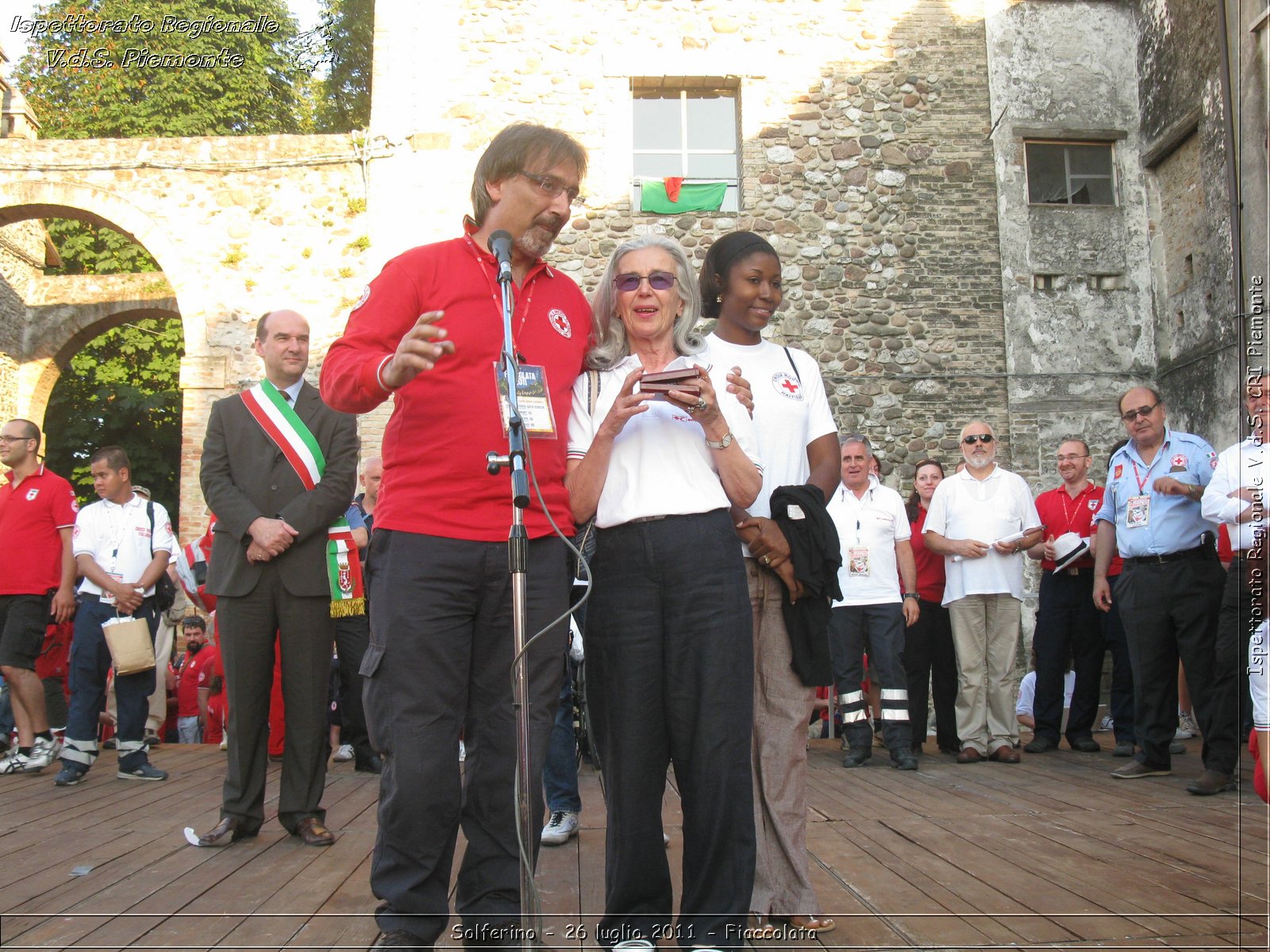 Solferino - 26 luglio 2011 - Fiaccolata -  Croce Rossa Italiana - Ispettorato Regionale Volontari del Soccorso Piemonte