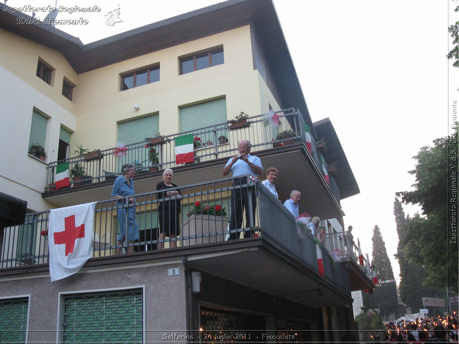 Solferino - 26 luglio 2011 - Fiaccolata -  Croce Rossa Italiana - Ispettorato Regionale Volontari del Soccorso Piemonte