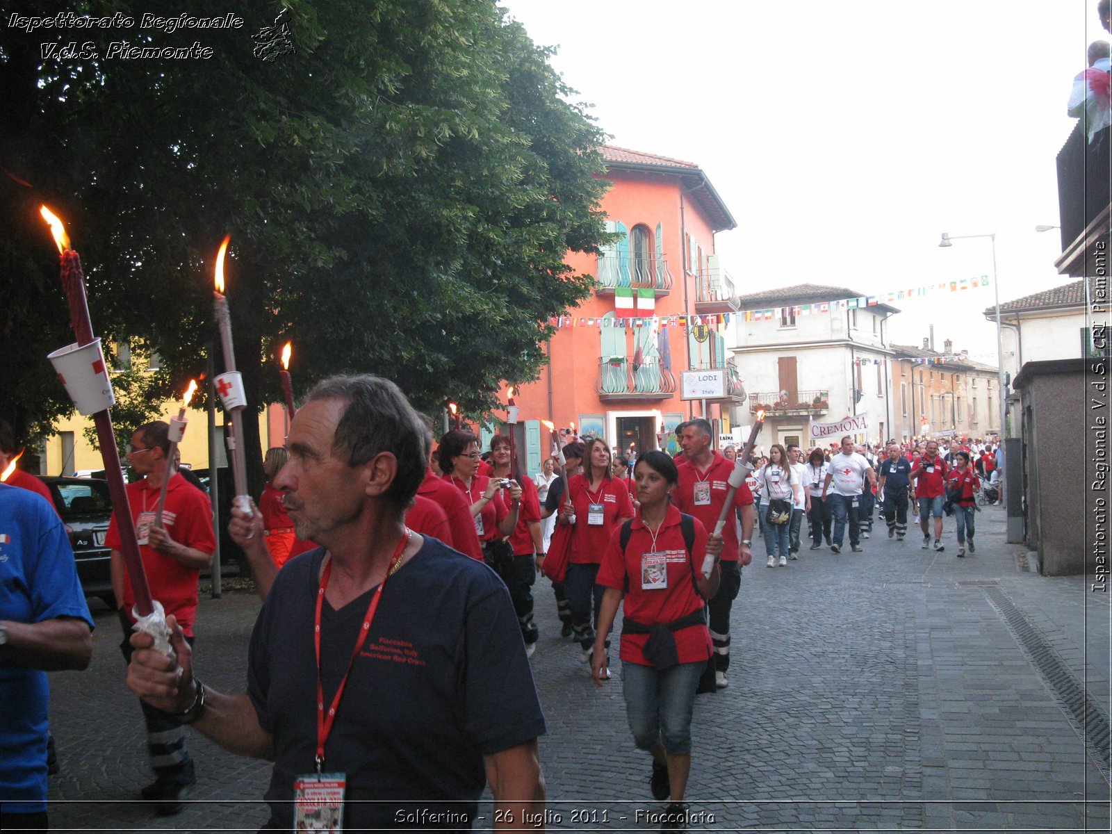 Solferino - 26 luglio 2011 - Fiaccolata -  Croce Rossa Italiana - Ispettorato Regionale Volontari del Soccorso Piemonte