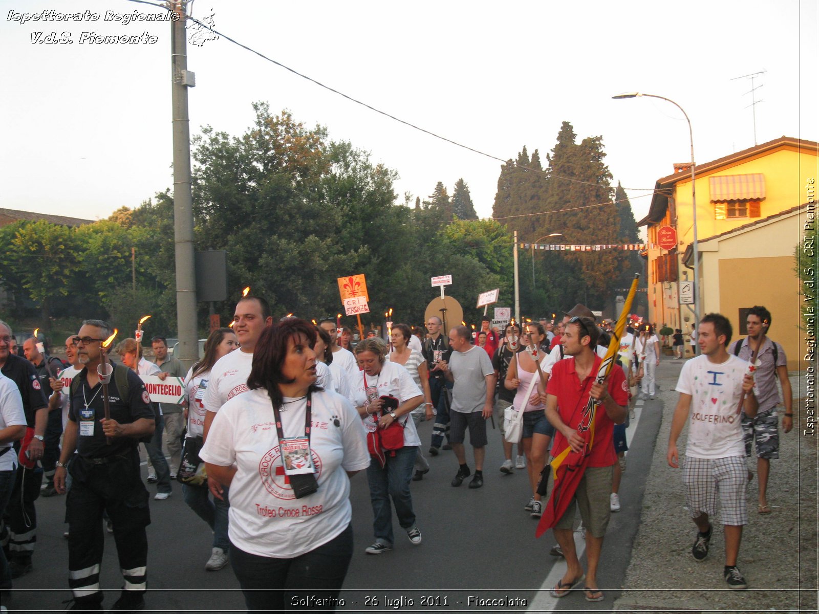 Solferino - 26 luglio 2011 - Fiaccolata -  Croce Rossa Italiana - Ispettorato Regionale Volontari del Soccorso Piemonte