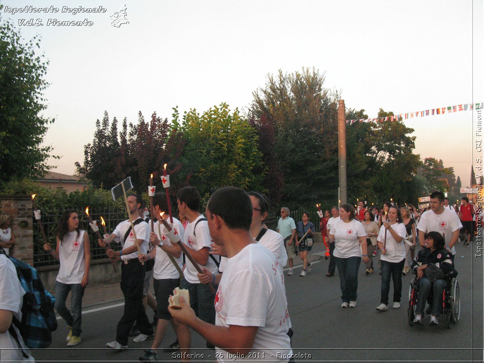 Solferino - 26 luglio 2011 - Fiaccolata -  Croce Rossa Italiana - Ispettorato Regionale Volontari del Soccorso Piemonte