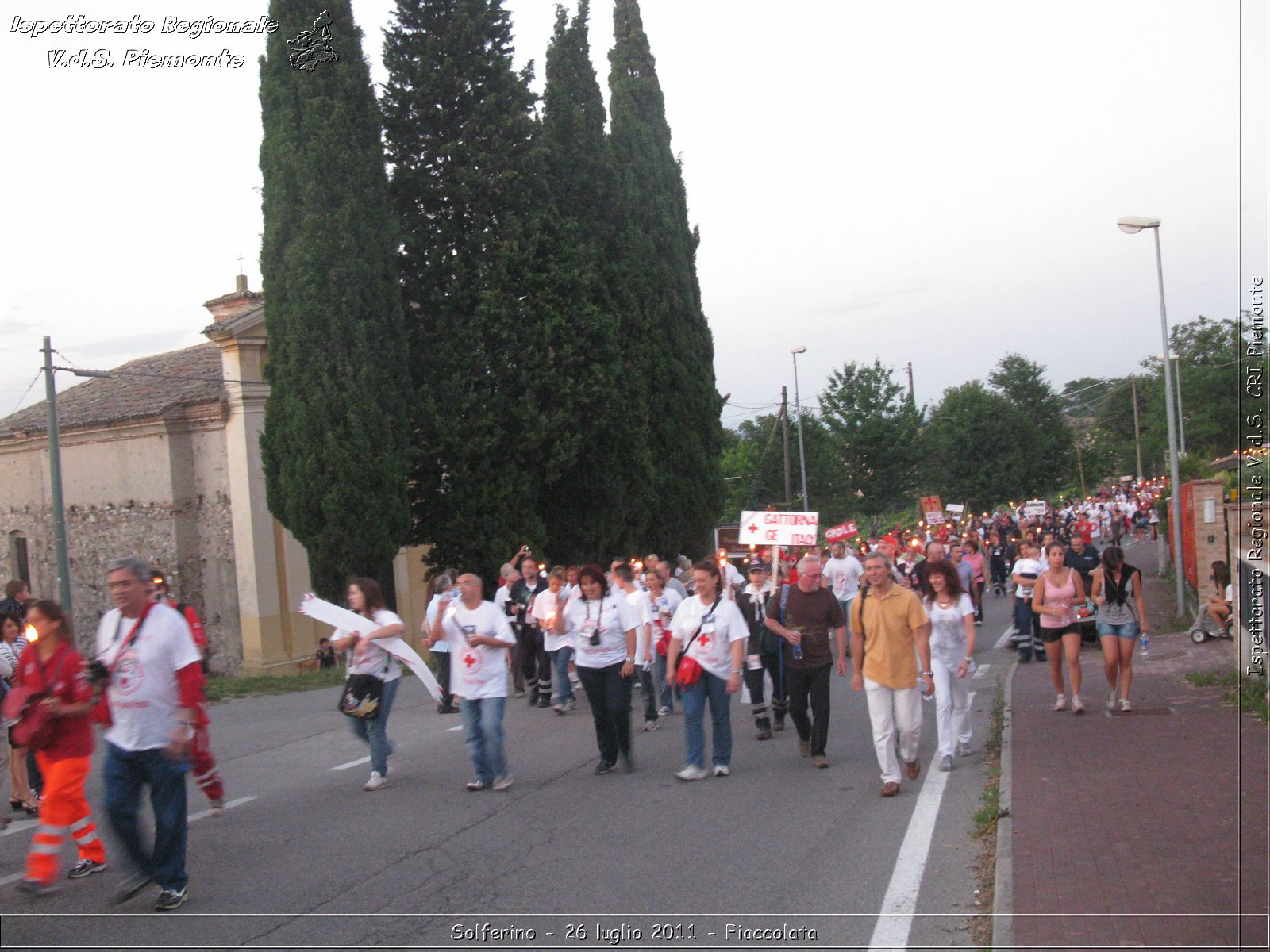 Solferino - 26 luglio 2011 - Fiaccolata -  Croce Rossa Italiana - Ispettorato Regionale Volontari del Soccorso Piemonte